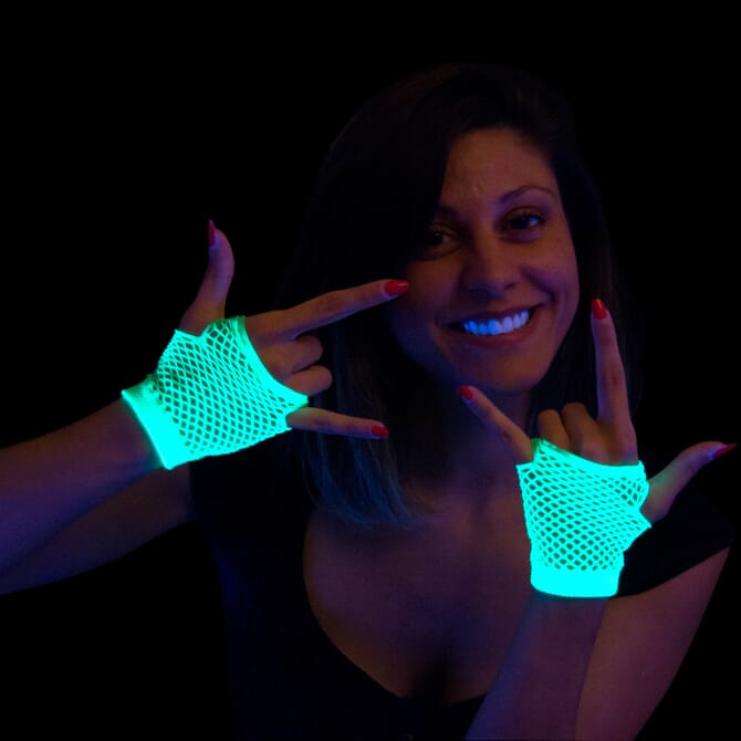 Neon Green Fishnet Gloves Short